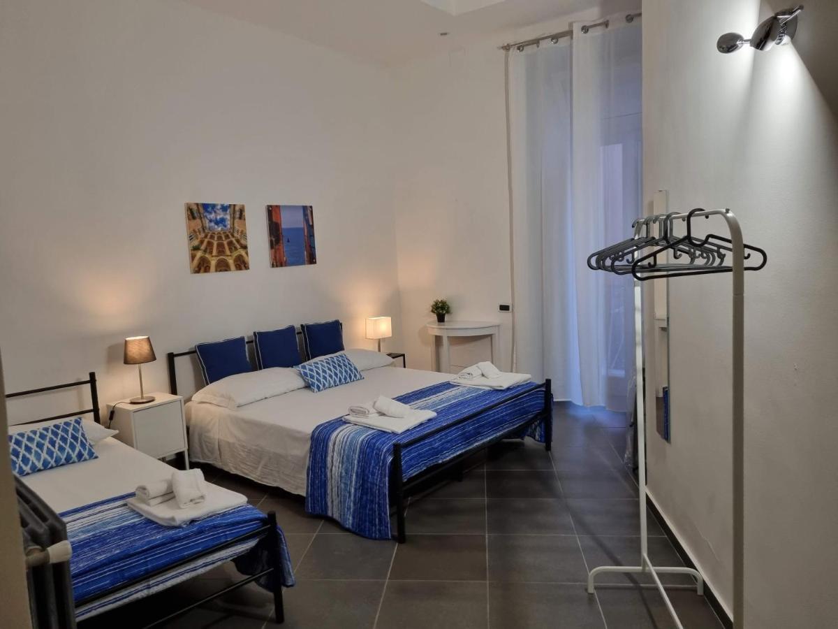 Apartment Sottosopra Chiaia *